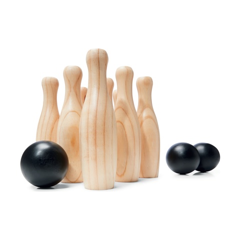 peppa pig wooden skittles set